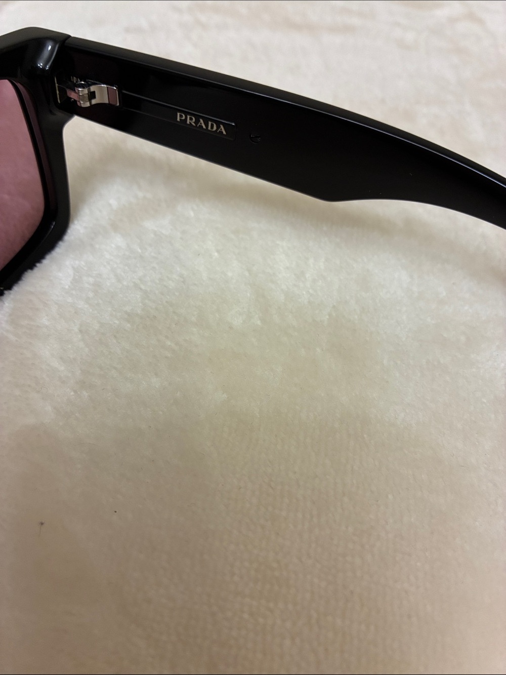 Prada PR257S Polarized Sunglasses. NWT. Full Inclusion. $620 retail - Picture 4 of 11
